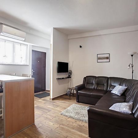 Apartment Noa ชิเบนิก ภายนอก รูปภาพ